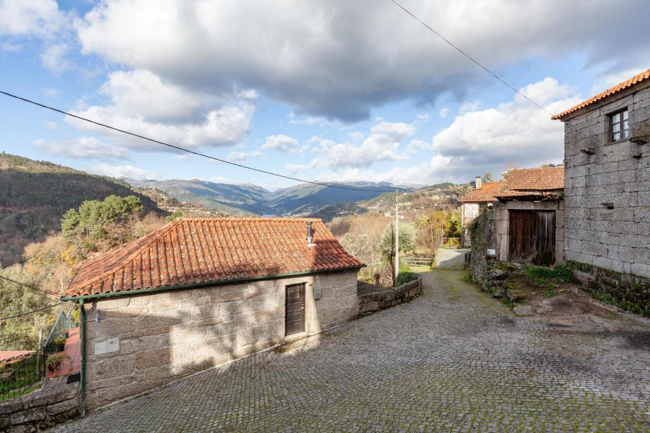 Casa Das Bonecas Vieira do Minho Exteriör bild